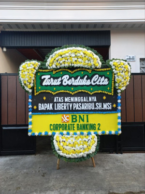 Papan Bunga Duka di Bandongan